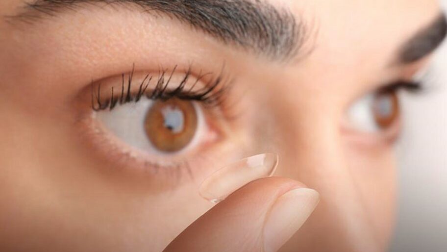 Caring for your Contact Lenses